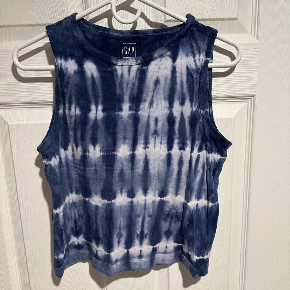 GAP Women's Navy Tie-Dye Muscle Tee